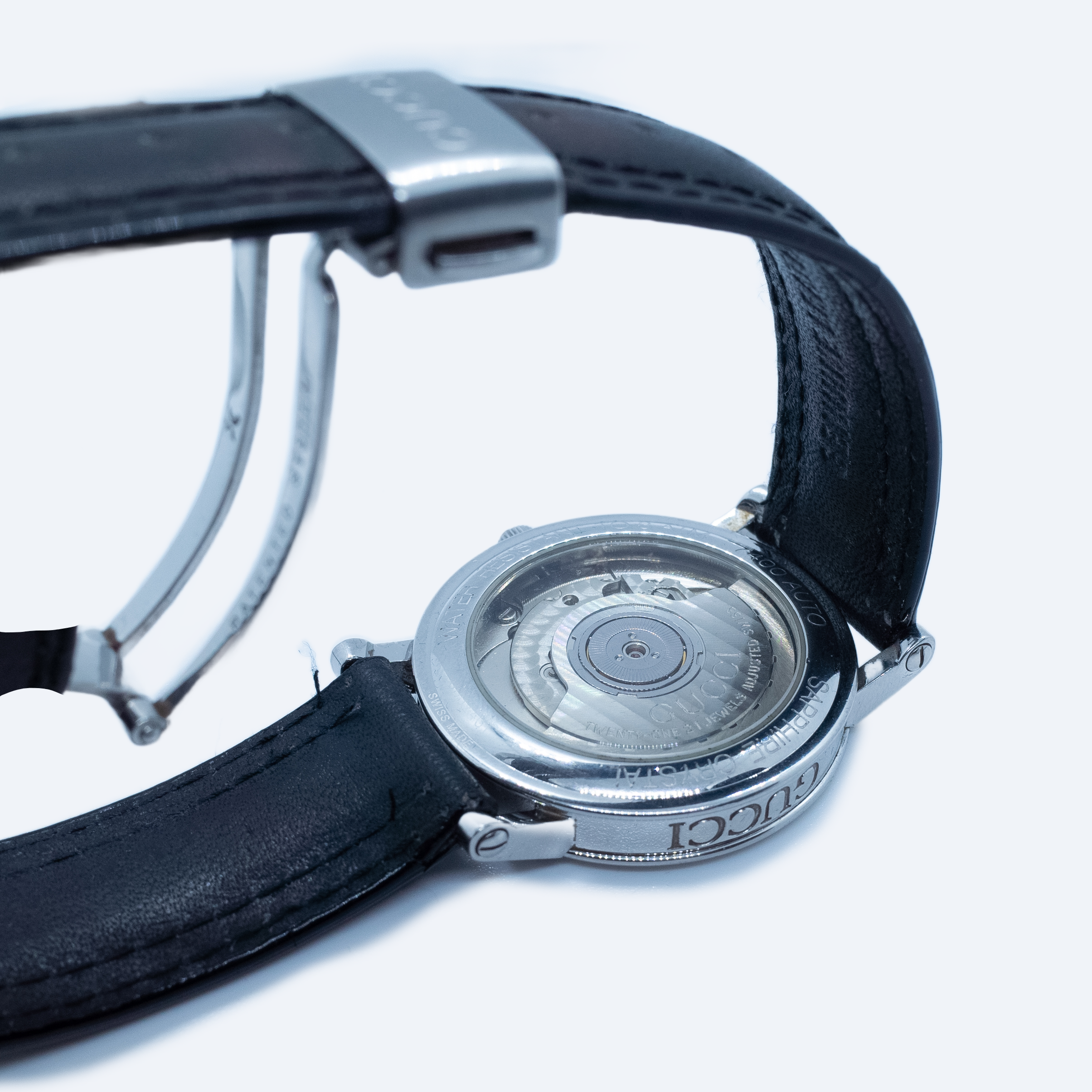 Gucci sapphire 2025 crystal watches